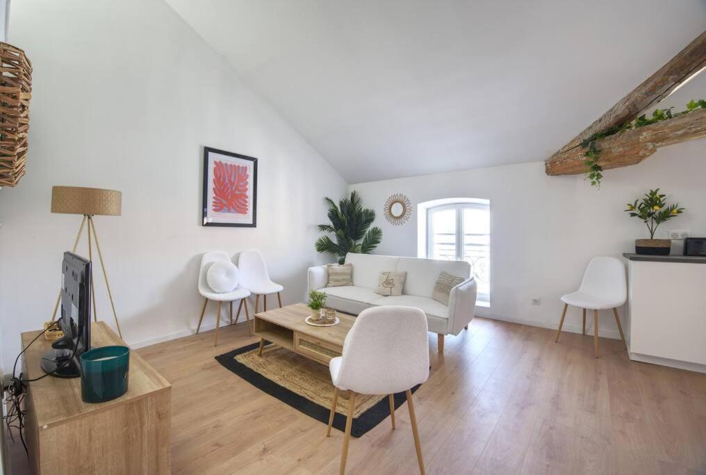 Superbe Appartement, Hypercentre, 4Chambres. Beziers Exterior photo