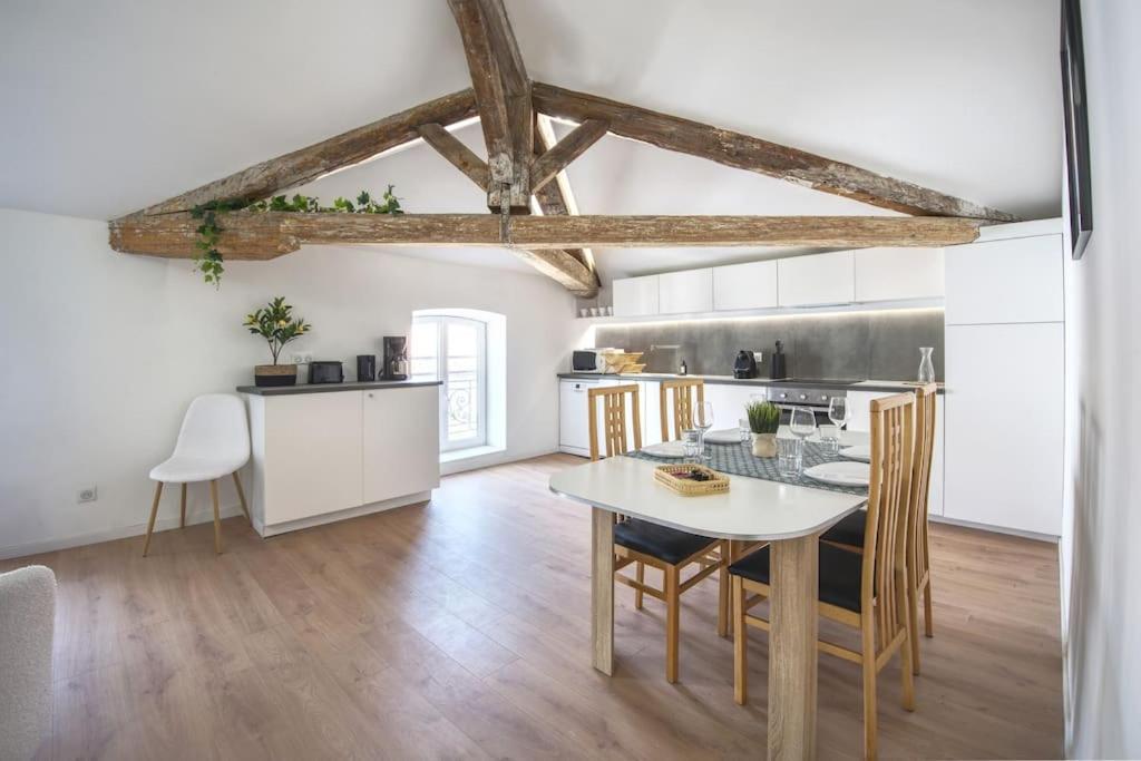 Superbe Appartement, Hypercentre, 4Chambres. Beziers Exterior photo