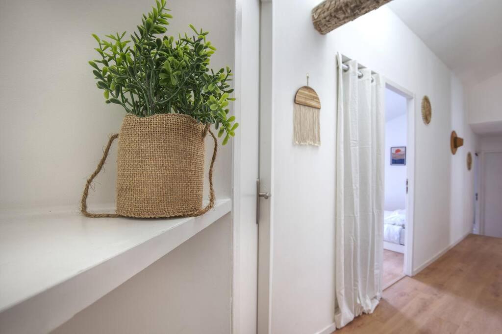 Superbe Appartement, Hypercentre, 4Chambres. Beziers Exterior photo