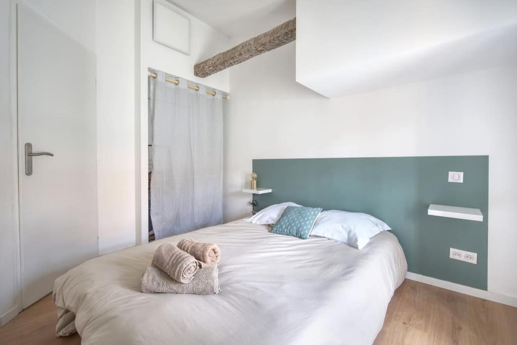 Superbe Appartement, Hypercentre, 4Chambres. Beziers Exterior photo