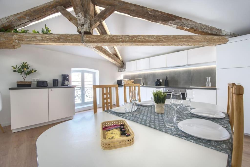 Superbe Appartement, Hypercentre, 4Chambres. Beziers Exterior photo